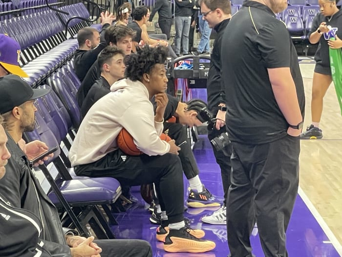 A broken foot has kept freshman Wesley Yates III from playing in any games this season.